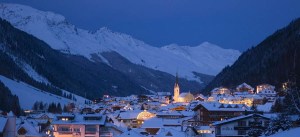 Eine Möglichkeit um den Winter in Ischgl zu erleben: Mit der Kutsche durch die Winterlandschaft. Doch es gibt zweifellos noch mehr Möglichkeiten...